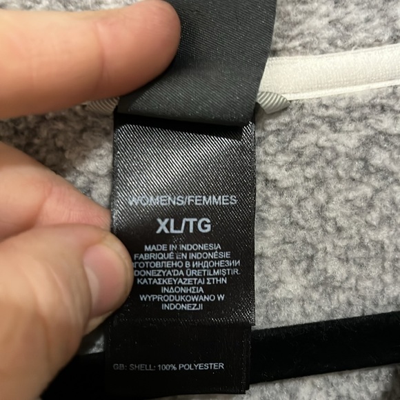 Women’s XL The North Face Gray Fleece Soft Jacket Coat - Picture 4 of 9